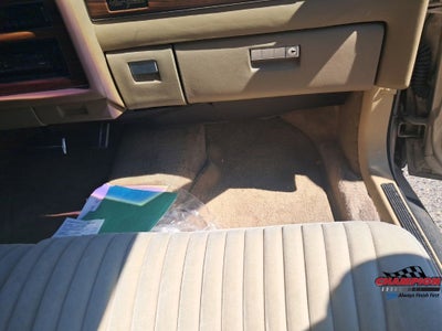 1989 Chrysler New Yorker/Landau Salon