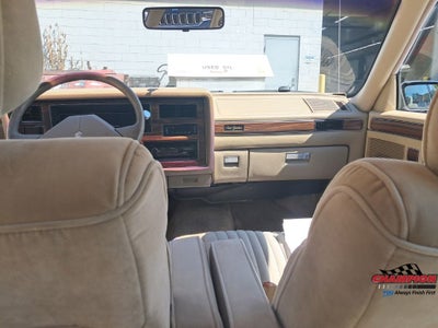 1989 Chrysler New Yorker/Landau Salon