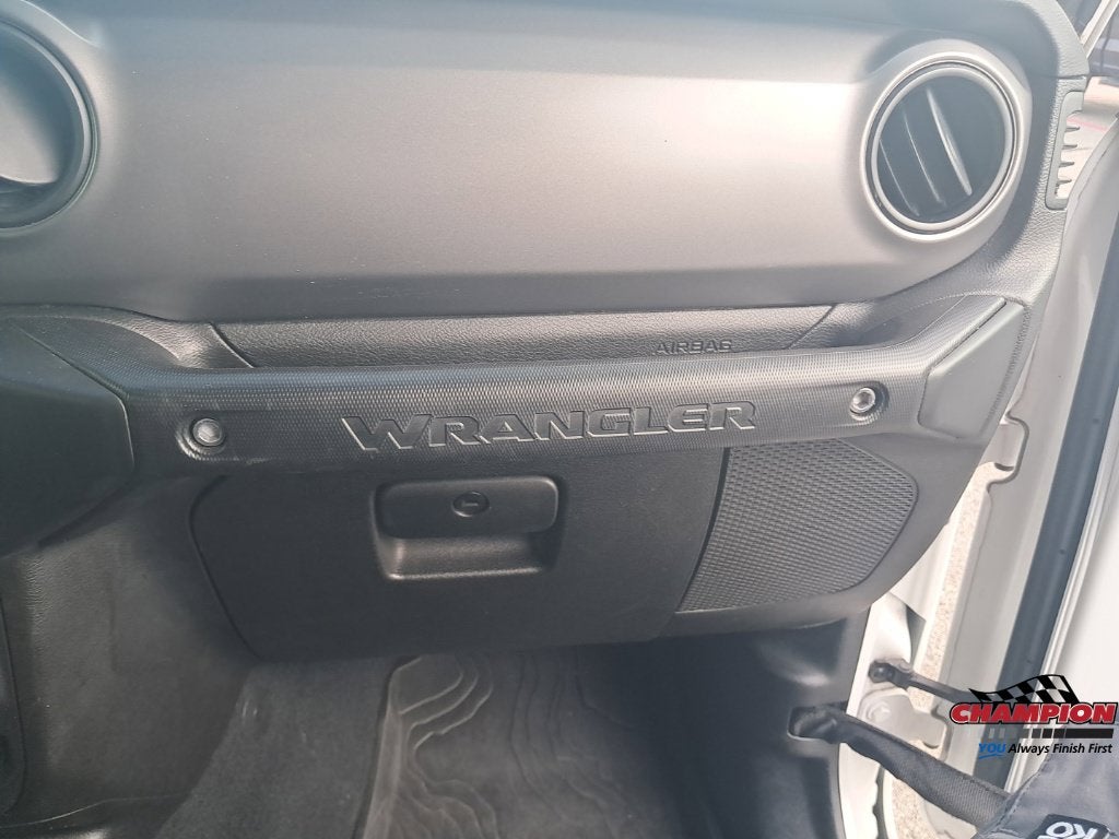 2023 Jeep Wrangler 4-Door Willys 4x4