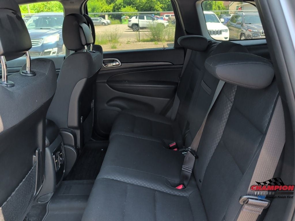 2019 Jeep Grand Cherokee Laredo E 4x4