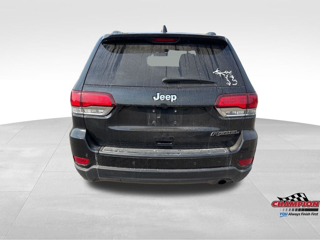 2020 Jeep Grand Cherokee Laredo E 4x4