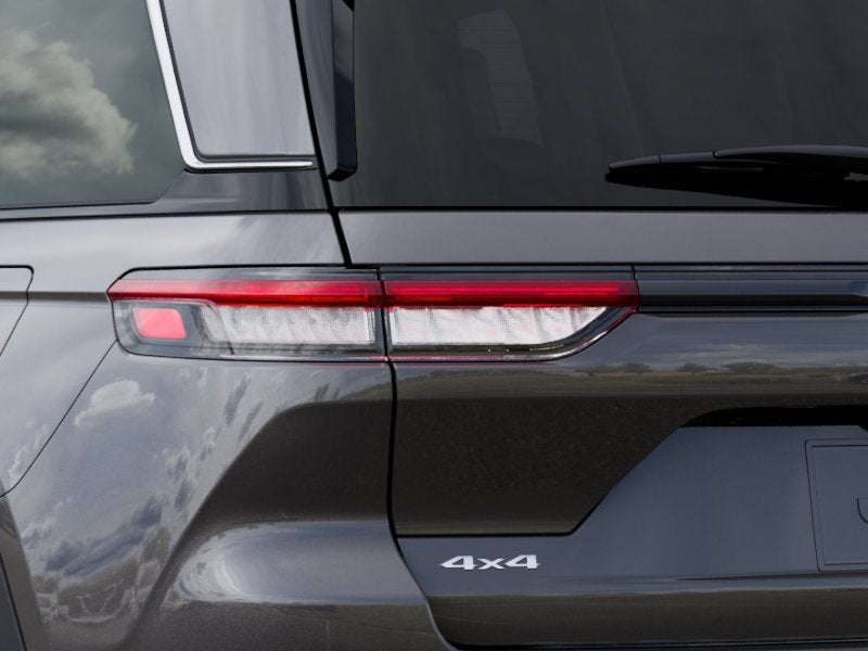 2026 Jeep Grand Cherokee GRAND CHEROKEE LAREDO X 4X4