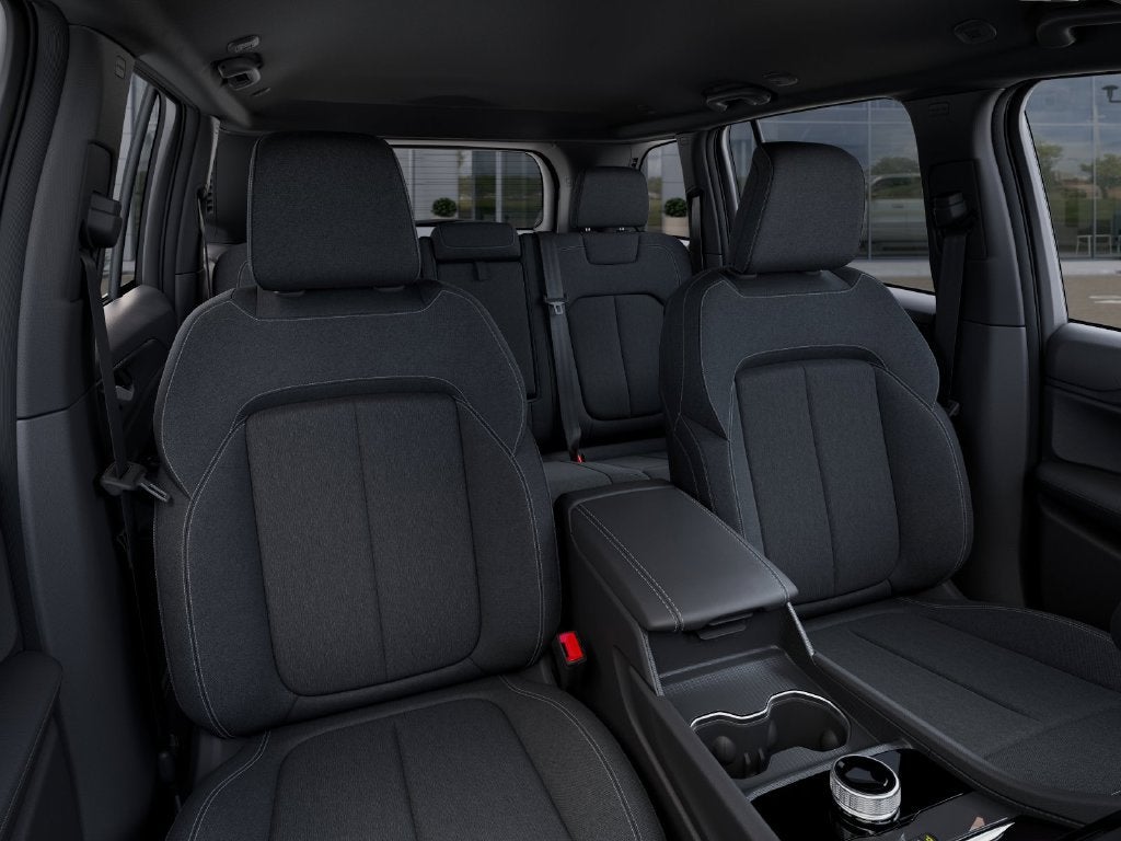 2026 Jeep Grand Cherokee GRAND CHEROKEE LAREDO X 4X4