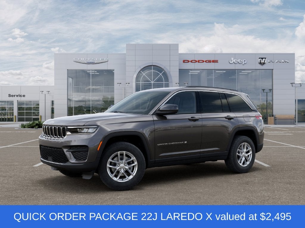 2026 Jeep Grand Cherokee GRAND CHEROKEE LAREDO X 4X4