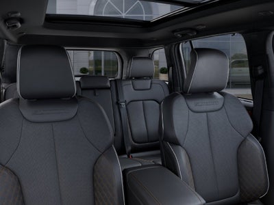 2027 Jeep Grand Cherokee GRAND CHEROKEE SUMMIT 4X4