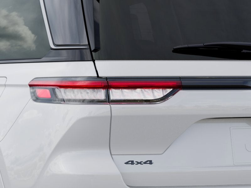 2027 Jeep Grand Cherokee GRAND CHEROKEE SUMMIT 4X4