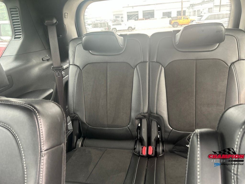 2023 Jeep Grand Cherokee L Altitude 4x4
