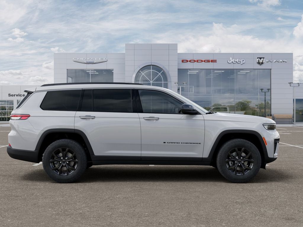 2026 Jeep Grand Cherokee Altitude 4x4