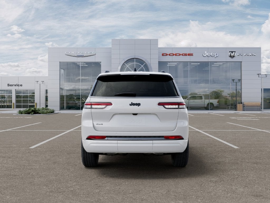 2027 Jeep Grand Cherokee GRAND CHEROKEE L LIMITED RESERVE 4X4