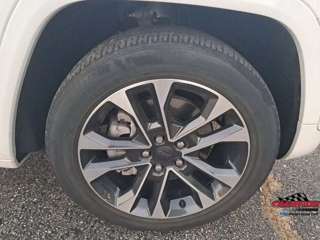 2023 Jeep Grand Cherokee L Overland 4x4