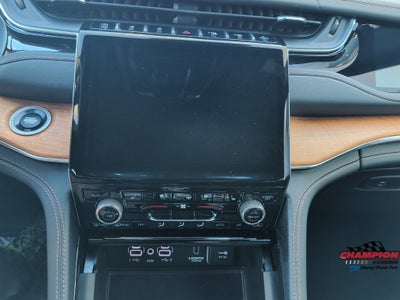 2023 Jeep Grand Cherokee L Summit Reserve 4x4