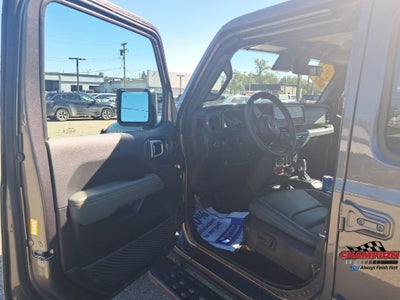 2025 Jeep Gladiator Mojave X