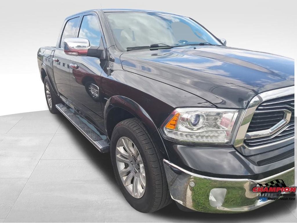 2018 RAM 1500 Longhorn Crew Cab 4x4 5'7' Box