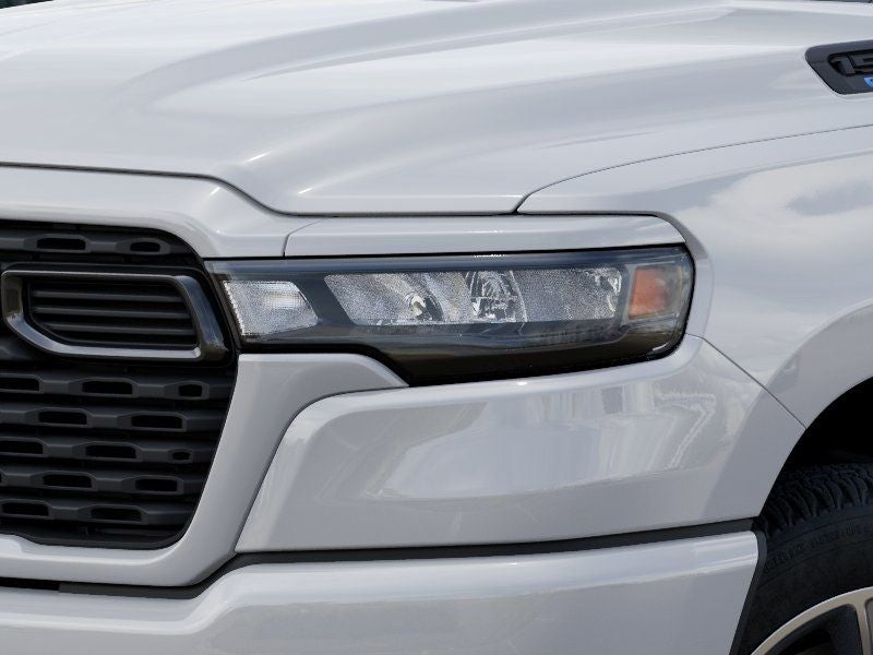 2026 RAM 1500 RAM 1500 EXPRESS CREW CAB 4X4 5'7' BOX