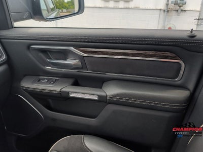 2019 RAM 1500 Laramie Crew Cab 4x4 5'7' Box