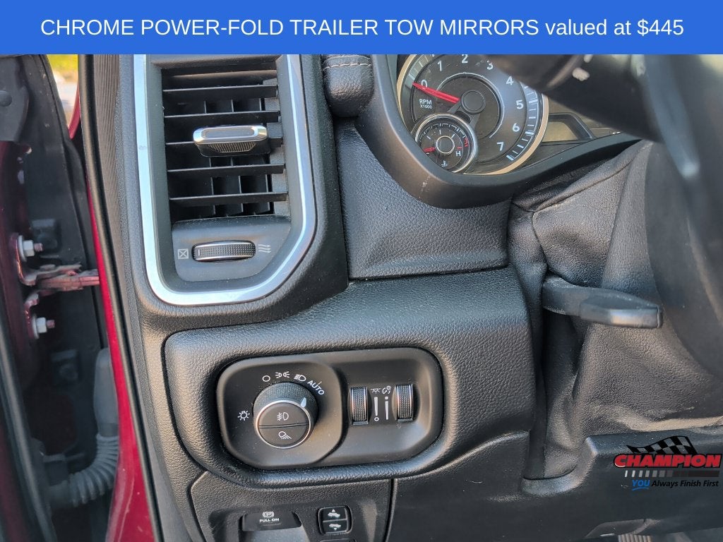 2021 RAM 1500 Laramie Crew Cab 4x4 5'7' Box