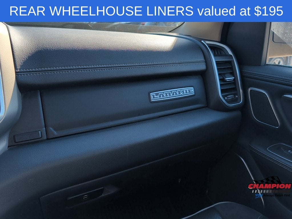 2021 RAM 1500 Laramie Crew Cab 4x4 5'7' Box