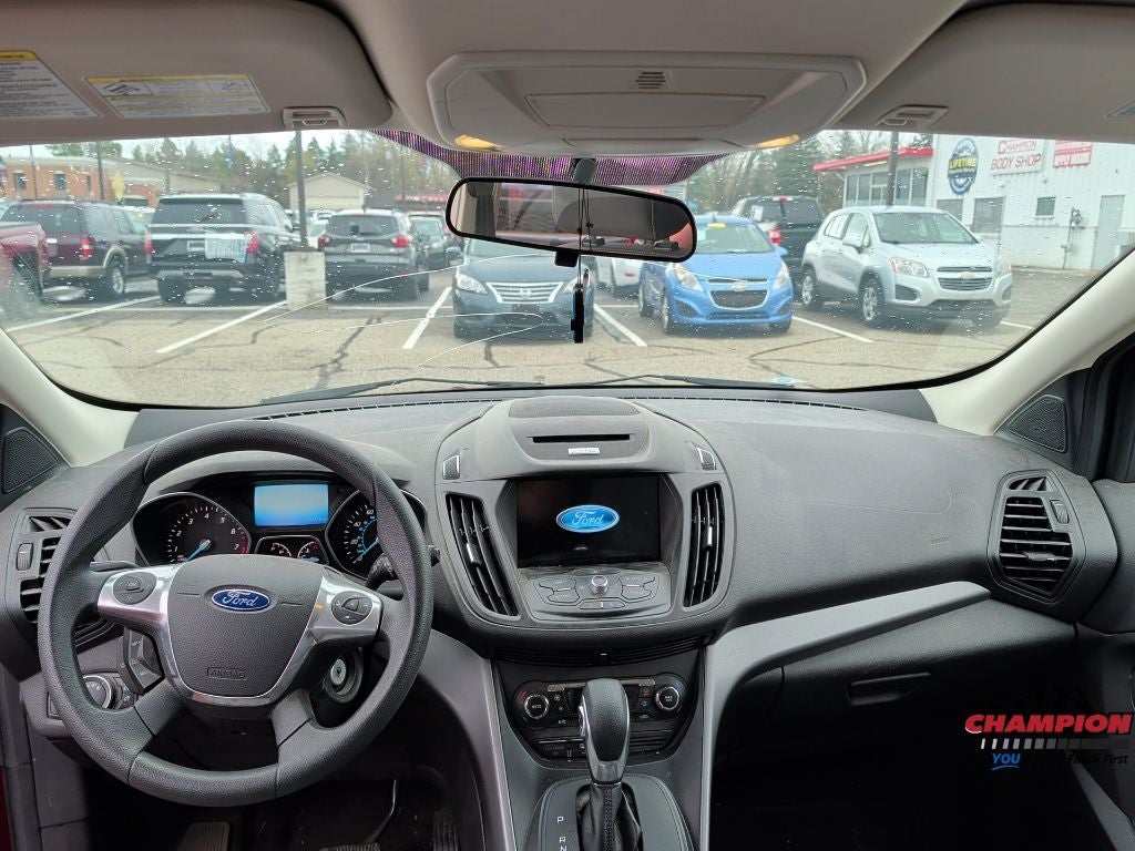 2016 Ford Escape SE