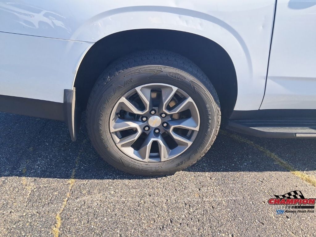 2021 Chevrolet Suburban 4WD LT