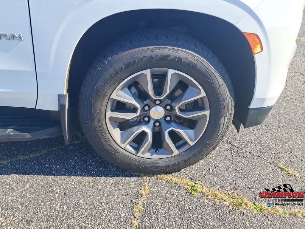 2021 Chevrolet Suburban 4WD LT