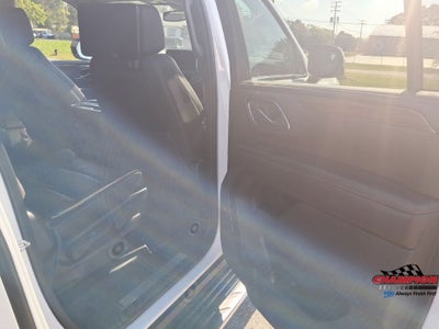2021 Chevrolet Suburban 4WD LT