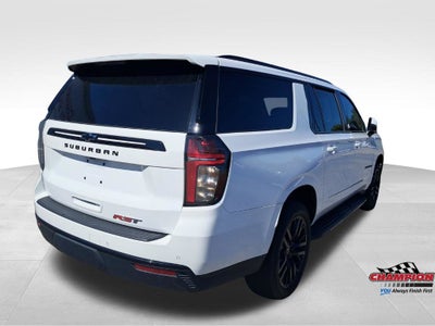 2023 Chevrolet Suburban RST