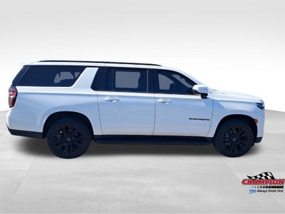 2023 Chevrolet Suburban RST