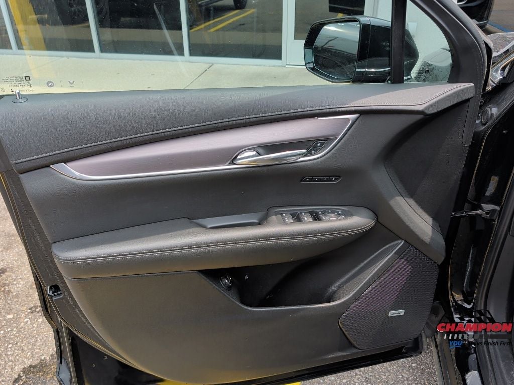2023 Cadillac XT6 AWD Luxury