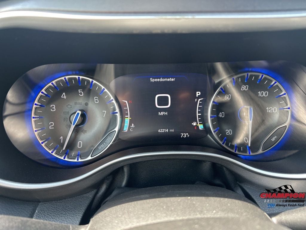2024 Chrysler Pacifica Touring L