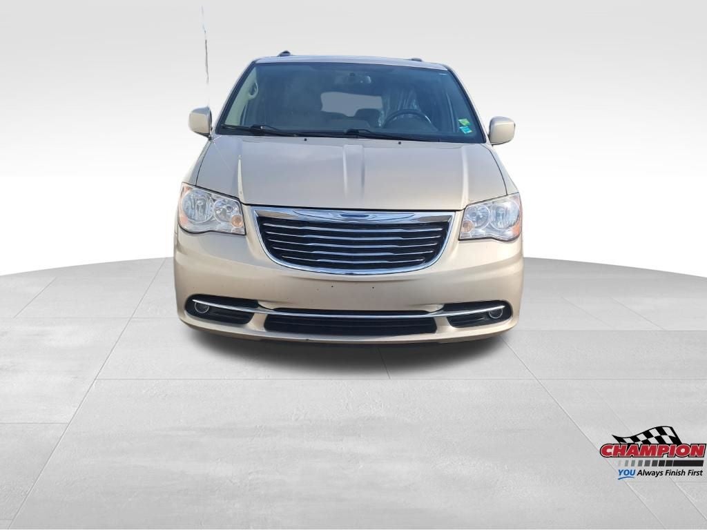 2013 Chrysler Town & Country Touring