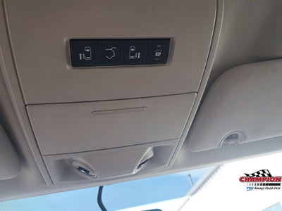 2013 Chrysler Town & Country Touring