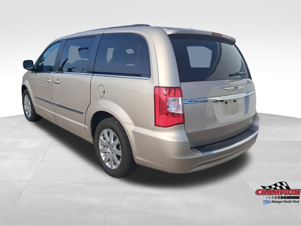 2013 Chrysler Town & Country Touring