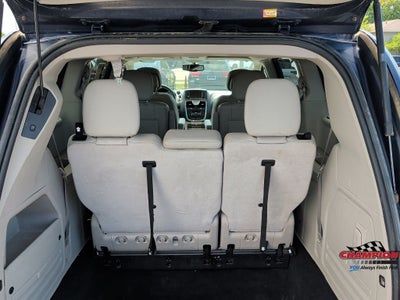 2014 Chrysler Town & Country Touring-L