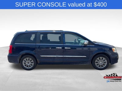 2014 Chrysler Town & Country Touring-L