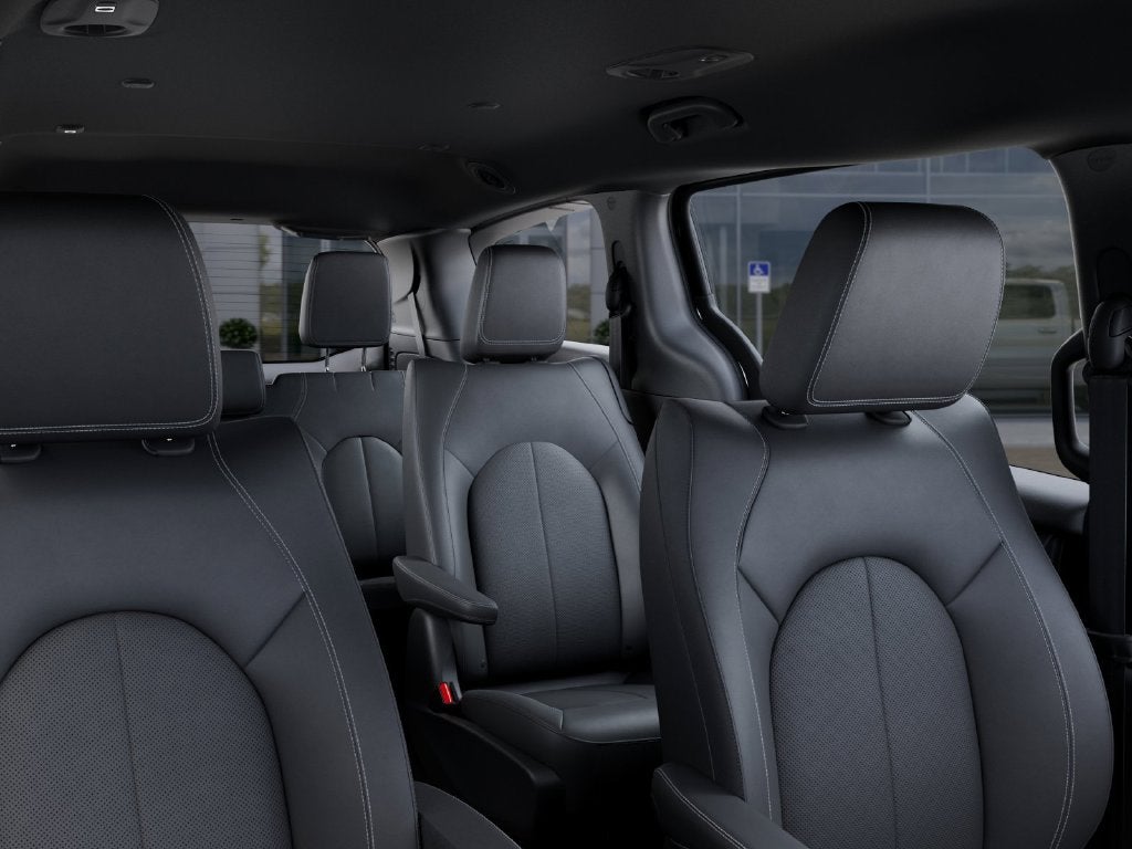 2027 Chrysler Pacifica PACIFICA SELECT AWD