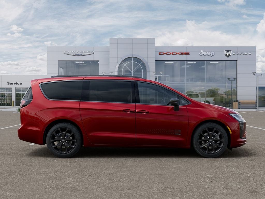 2027 Chrysler Pacifica PACIFICA SELECT AWD