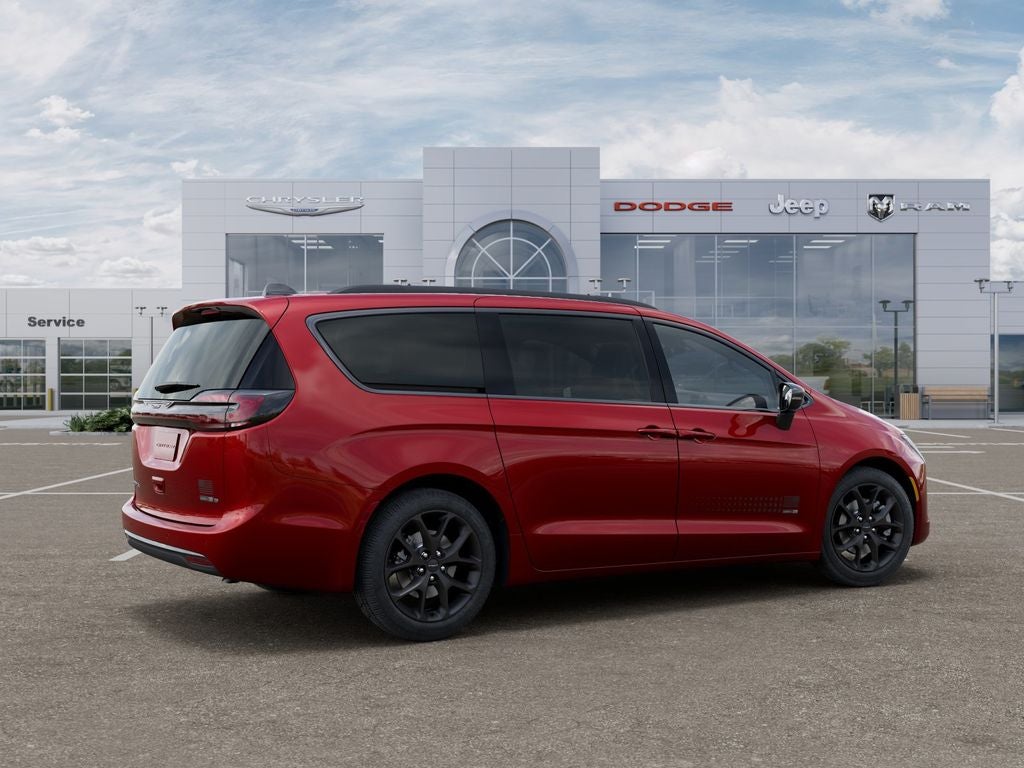 2027 Chrysler Pacifica PACIFICA SELECT AWD