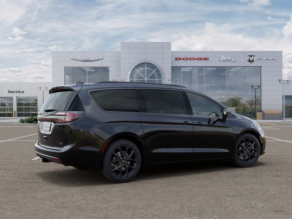 2026 Chrysler Pacifica PACIFICA LIMITED AWD