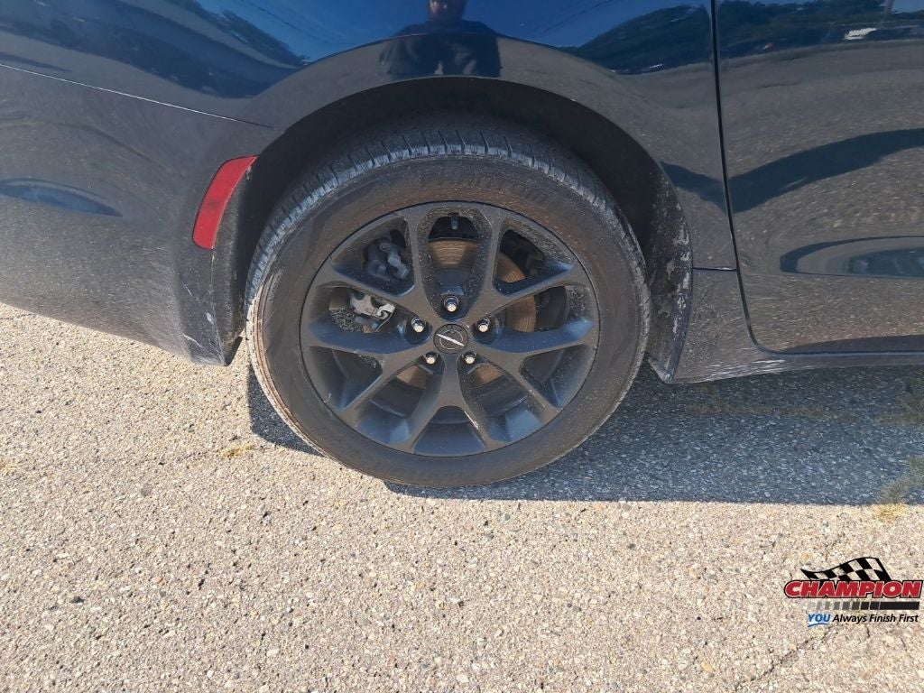 2023 Chrysler Pacifica Limited AWD