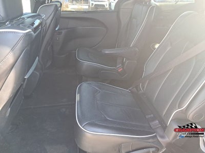 2023 Chrysler Pacifica Limited AWD