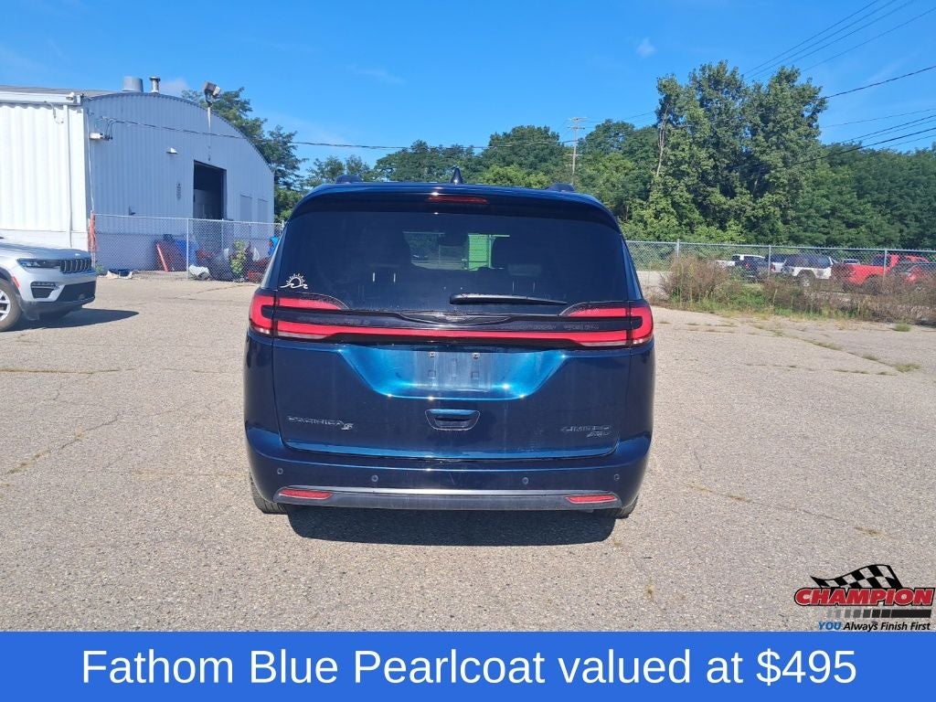 2023 Chrysler Pacifica Limited AWD