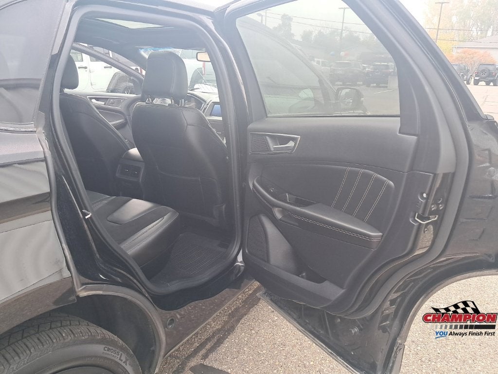 2020 Ford Edge ST