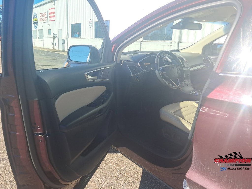 2020 Ford Edge SEL