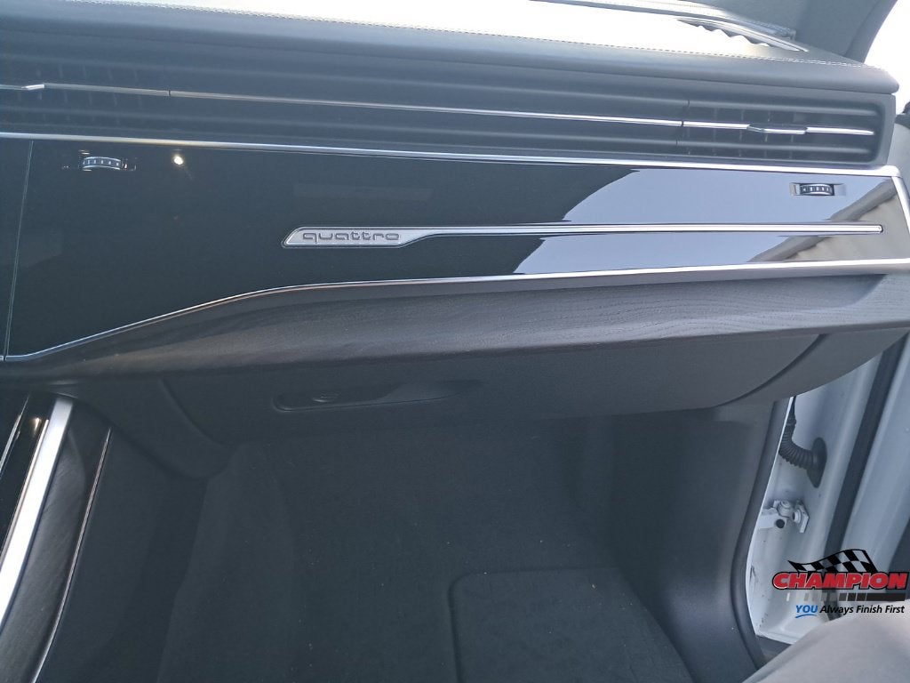 2021 Audi Q8 Prestige 55 TFSI quattro Tiptronic