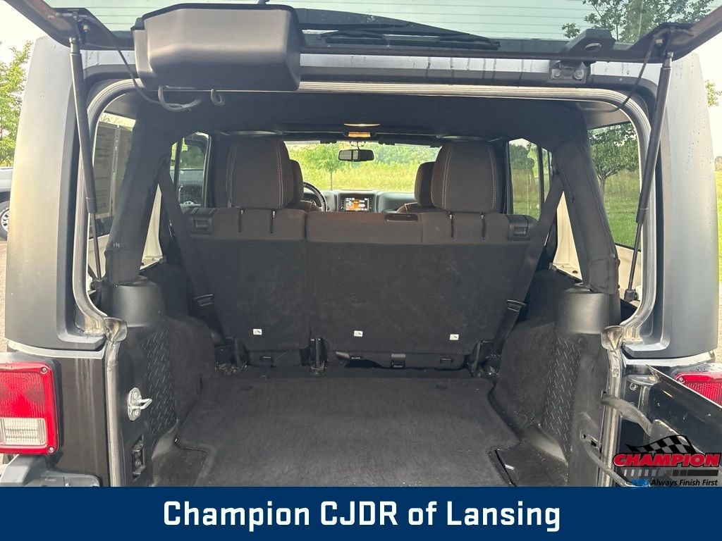 2016 Jeep Wrangler Unlimited Sahara
