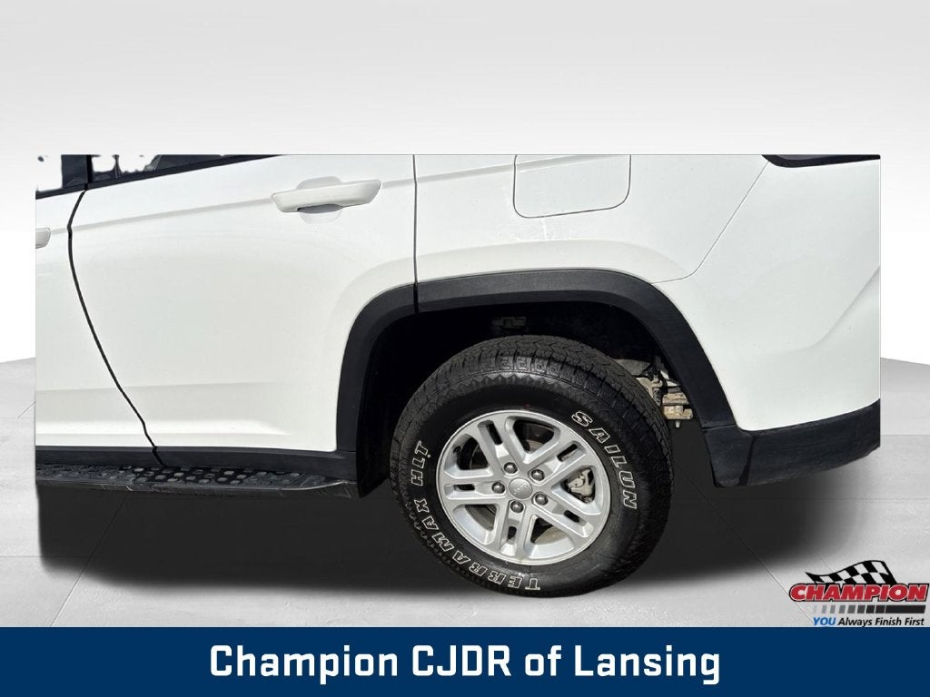 2023 Jeep Grand Cherokee Laredo