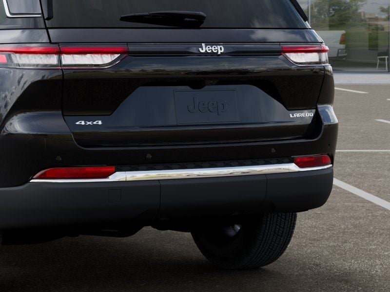 2026 Jeep Grand Cherokee GRAND CHEROKEE LAREDO 4X4