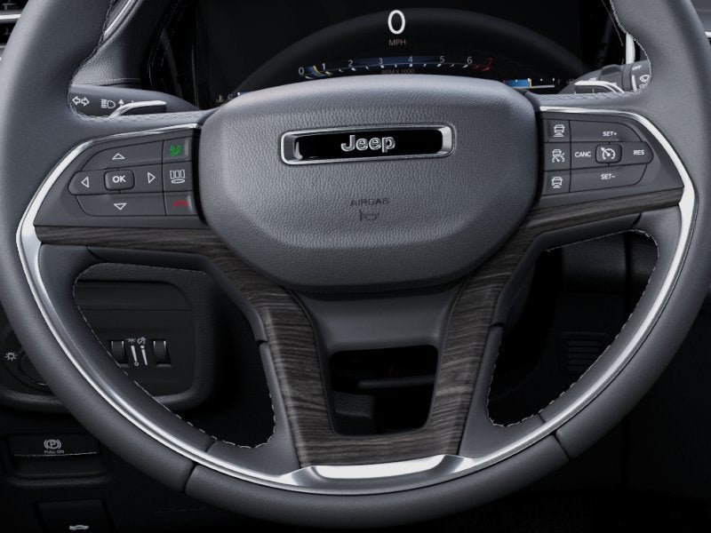 2027 Jeep Grand Cherokee GRAND CHEROKEE LIMITED 4X4