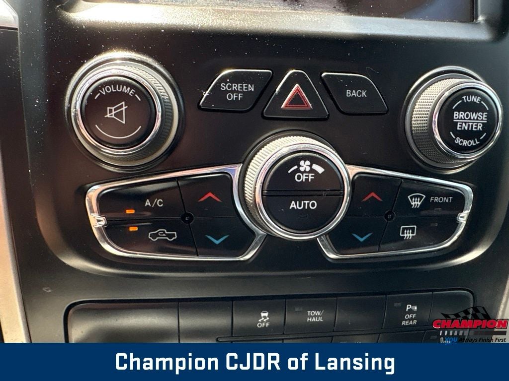 2019 RAM 1500 Classic SLT