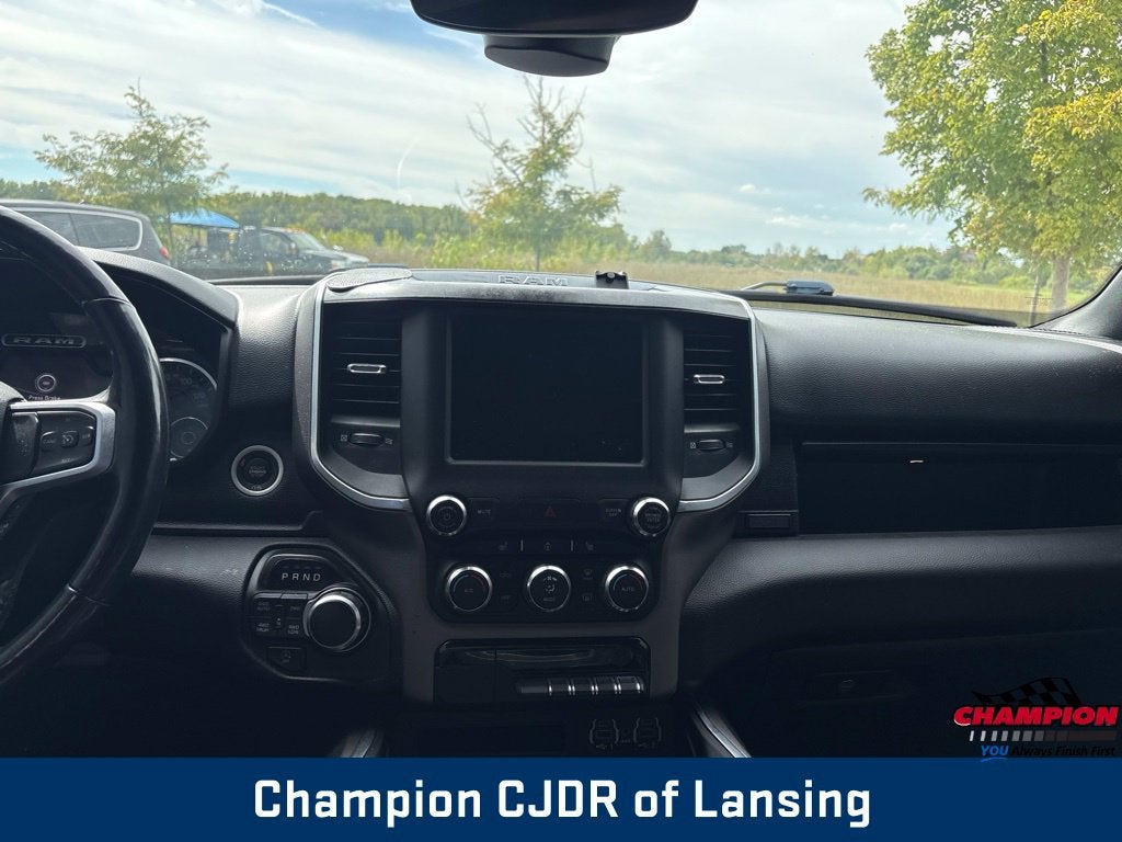 2020 RAM 1500 Big Horn Crew Cab 4x4 5'7' Box